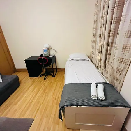 Δωμάτια σε οικογενειακή κατοικία Cuadruple Δουβλίνο